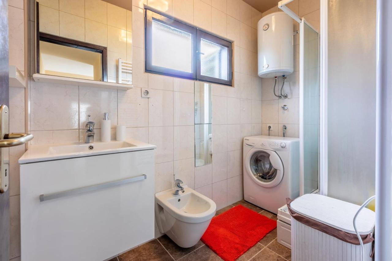 Apartments Zec Selce Zewnętrze zdjęcie